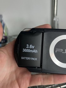 Sony PSP-1000 Piano Black USA BUNDLE Battery Charger Game Memory Card See Pics