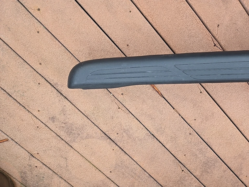 Moldura de cama lado izquierdo Toyota Tacoma 2005-2015 66249 04020 Foto 2 de 4