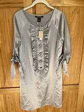 Sanctuary Clothing Vertigo Paris Silver Gray Silky Feel Dress NWT Women’s XS
