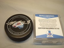 Matt Duchene Signed Colorado Avalanche Official Game Hockey Puck Beckett COA 1A