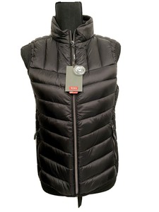 tumi vest pillow