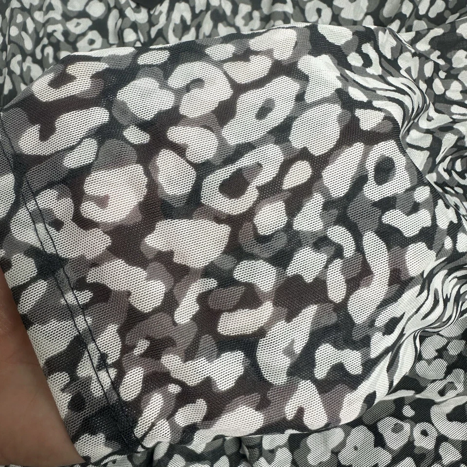 Blusa para mujer Tahari talla XL malla torcida frontal estampado animal gris blanco nueva con etiquetas Foto 4 de 4