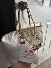 Authentic Coach 23465 Weekend Medium Zip Top Tote