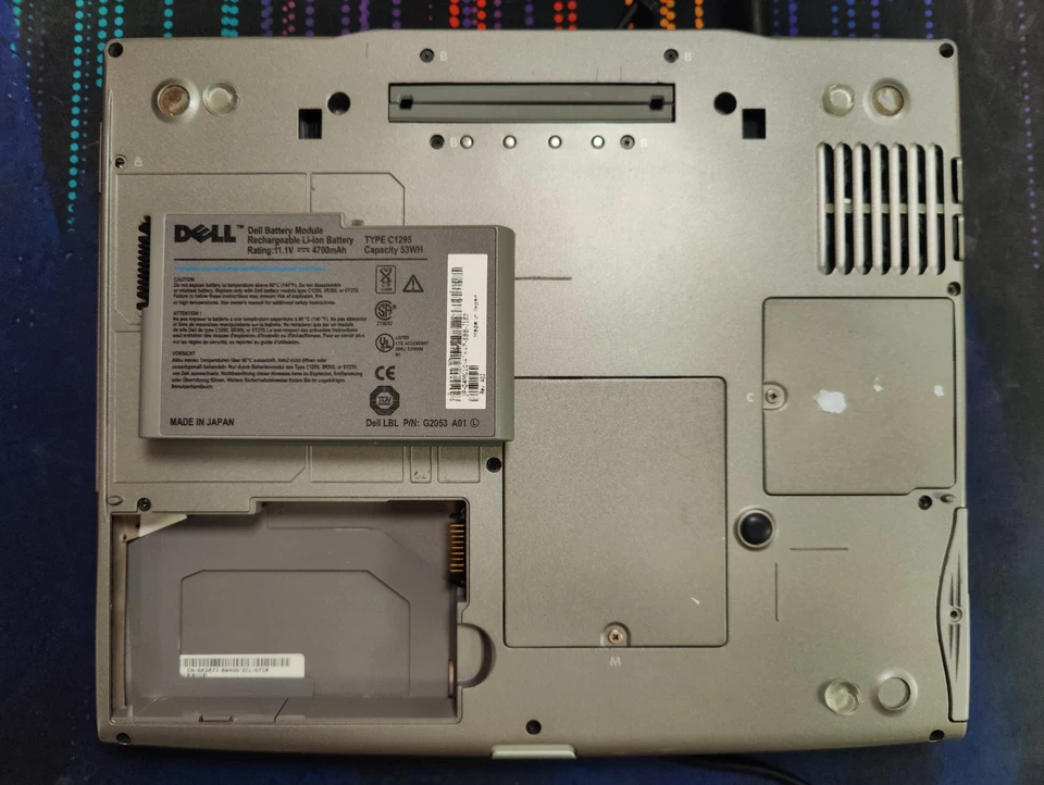 Dell Latitude D600 Intel Pentium M 1.70Ghz 768MB 120GB WIN XP / No Charger - Image 3 of 4