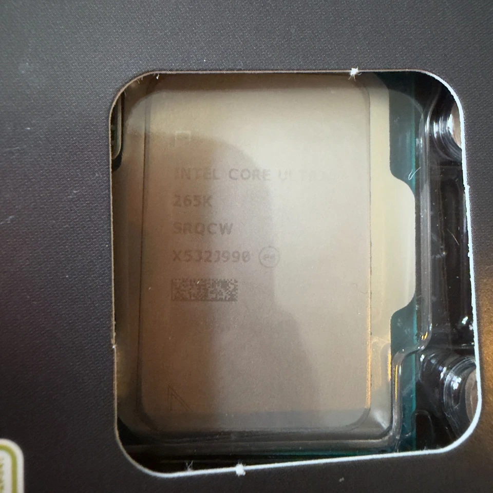 Intel Core Ultra 7 265k Processor CPU 30MB Cache LGA1851 - Brand New - Image 4 of 4