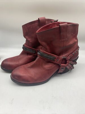 Gianni Bini Red Leather Ankle Cowboy Boho Boots 11 Flaw*