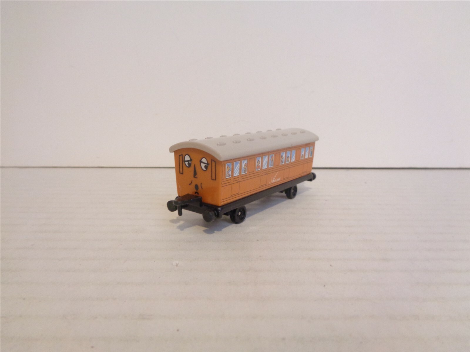 Foto 1 di 5