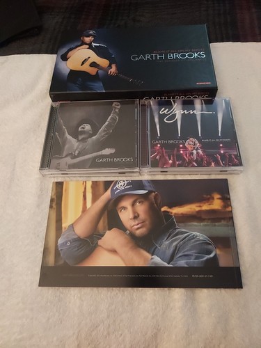Garth Brooks~Blame it All on My Roots 6 CD & 2 DVD Box Set +BOOK- MINT CONDITION - Picture 12 of 12