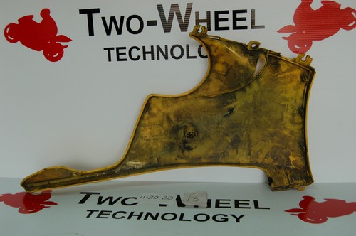 1996-1999 HONDA 900RR LEFT LOWER FAIRING - Picture 4 of 6