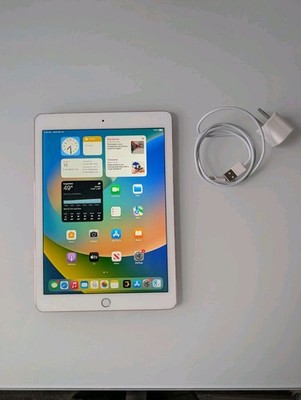 Apple iPad Pro 1st Gen  128GB (Rose Gold)