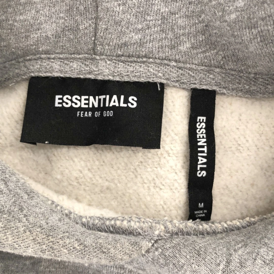 FEAR OF GOD ESSENTIALS BACK REFLECTOR FELPA CON CAPPUCCIO STAMPA LOGO M GRIGIA usata NE51 0