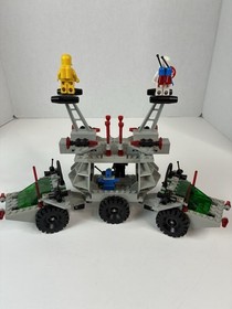 Lego Space 6952 Solar Power Transporter Complete Minifigures