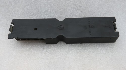 VW LT - Rücklicht Lampenträger / Bulb Holder / 2D0945257C SATURNUS ##283