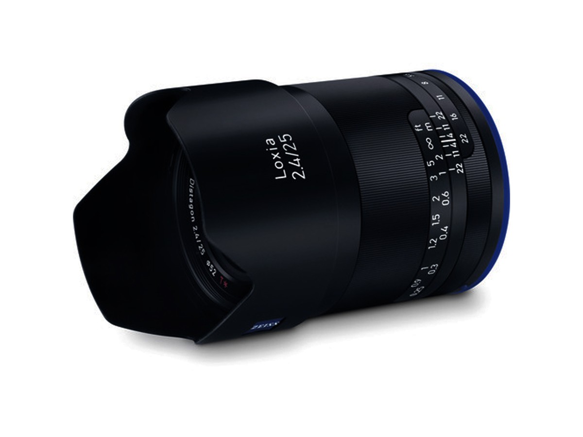 中古　ZEISS Loxia f2.4/25mm レンズ　箱無し 中古 ZEISS Loxia f2.4/25mm レンズ 箱無し - メルカリ