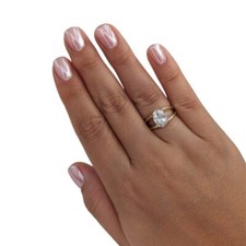 Ovalschliff Diamant Ring Lab Created 1,50 Ct Hochzeit 18k Gelbgold IGI Fine