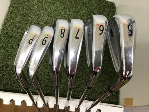 JAPAN MODEL Titleist CB 718 5-10 6pc AMT WHITE S200 IRON SET