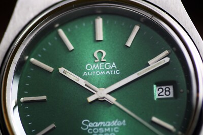 Vintage Omega Seamaster Cosmic 2000 Jumbo Sunburst Green Vintage Omega Seamaster Cosmic 2000 Jumbo Sunburst Green
