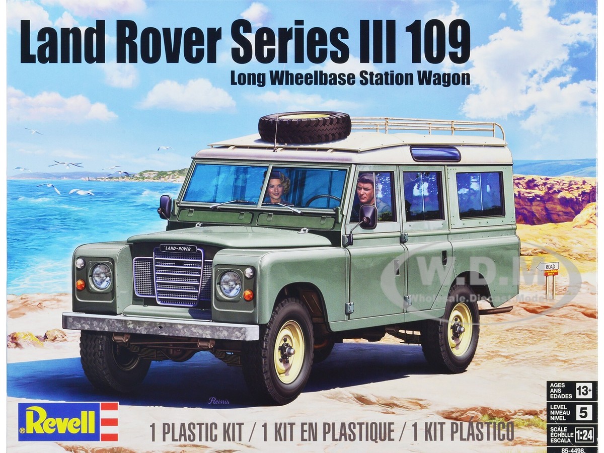 LEVEL MODEL KIT LAND ROVER SERIES III 109 LWB 1/24 SCALE BY