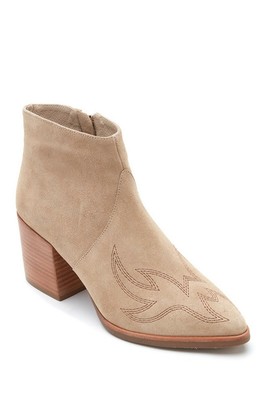 MATISSE Vox Embroidered Natural Suede Booties SIze 9 or 9.5 