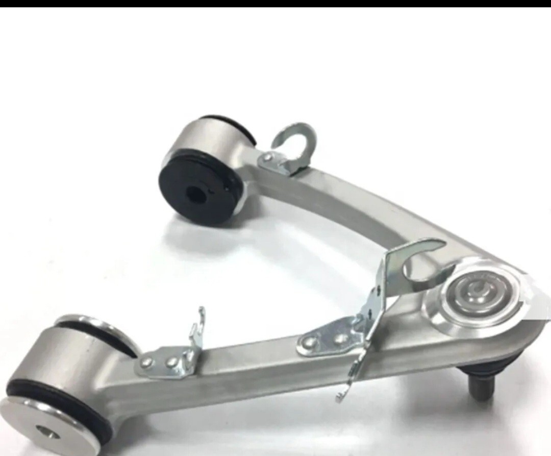 Maserati Gran Turismo Front Upper/Lower Control Arm Kit R/L 930139984