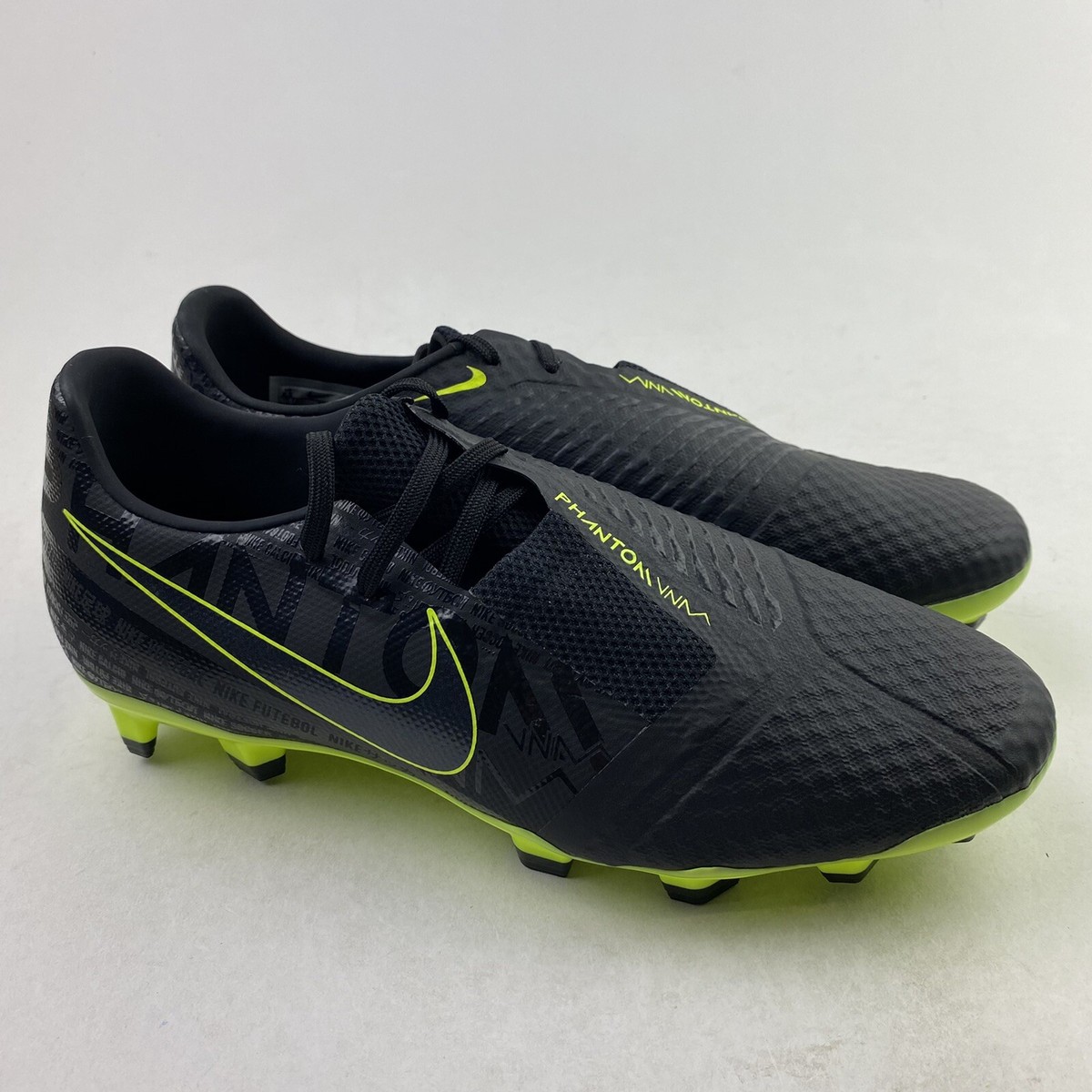 Nike Phantom Venom FG Mens Size 8.5 Soccer Cleats Black Volt