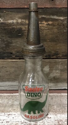 SINCLAIR 1 Qt. Glass Motor Oil Bottle w/ Tin Master Mfg. Co. Spout & Cap