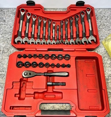 Craftsman 9-24964 Universal Master Mechanic s Tool Set