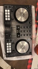 Native Instruments Kontrol S2 MK3 Double Deck...