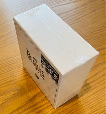 beatles in mono box & johnlennon まとめ売り 2014年に発売され、売り切れとなっていた『The Beatles In Mono Vinyl