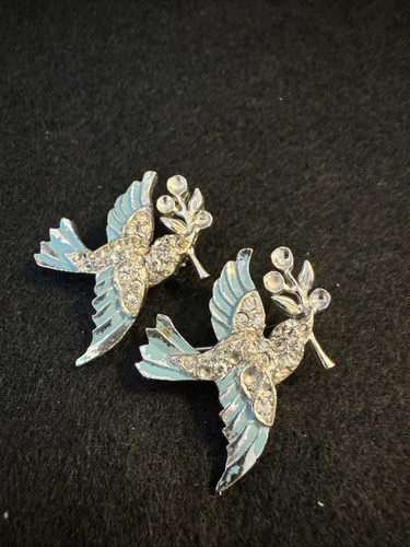 Love Creations Humming Bird Pins