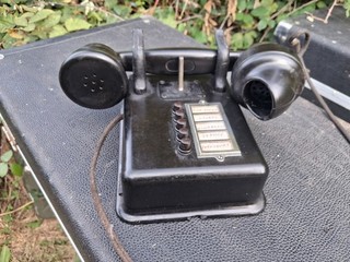 Early/Mid Century Wandtelefon aus Bakelit ungeprüft