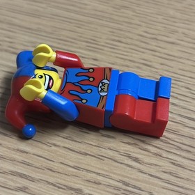 Lego 7079 Jester Minifigure cas403a Retired Clown Midevil Castle Knights