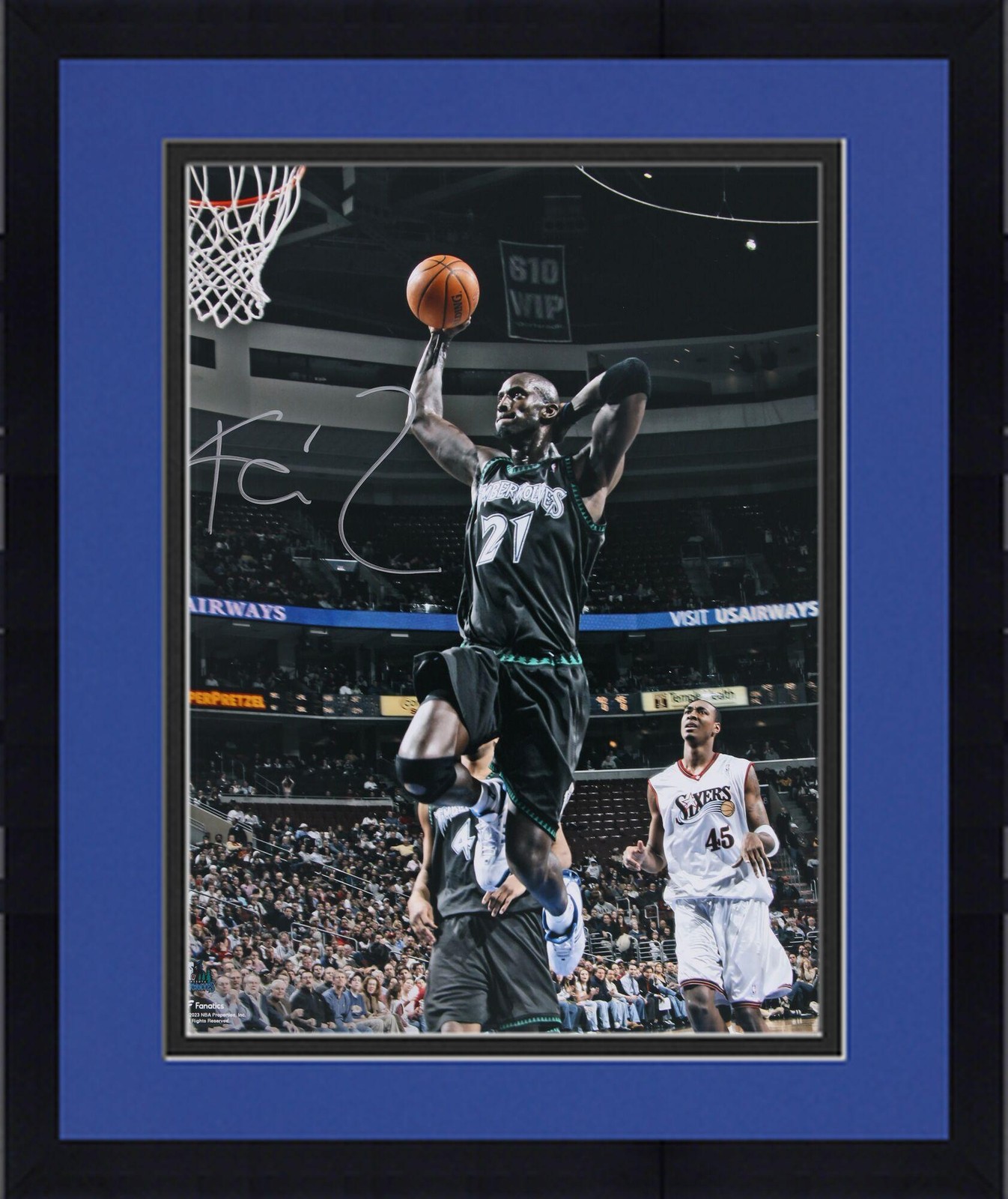 Kevin Garnett Autographed Signed Minnesota Timberwolves Framed Timberwolves 16x20 Hand Behind Head Dunking Photo 