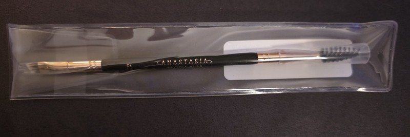 Anastasia Beverly Hills | Brush 12 - Dual-Ended Firm Angled Brush | NIB |