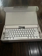 RedThunder White Wired Mechanical Keyboard Blue Switch YK601 Rainbow Opened 