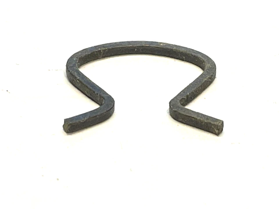 FORD TAUNUS 12M/15M/17M/20M/26M 1957-72 ESCORT++ CLIP PARA MANIJA DE VENTANA/RESORTE ¡NUEVO! Foto 2 de 4