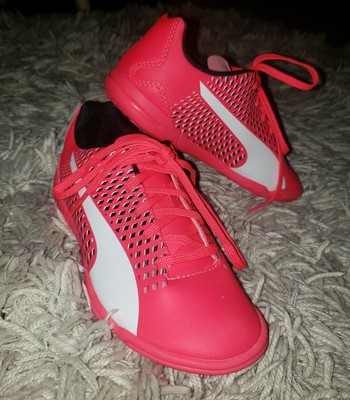 bright pink puma shoes