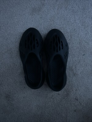 FoamRNNR Black (DM BEFORE PURCHASE)