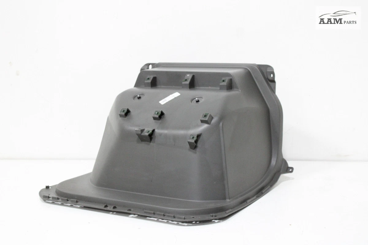 2019-2023 VOLVO VNL 760 D13 12.8L ENGINE COVER LARGE LID 82758846  