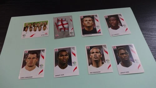 8 images GERMANY 2006 - WORLD CUP - ENGLAND - LOT 1 including BADGE