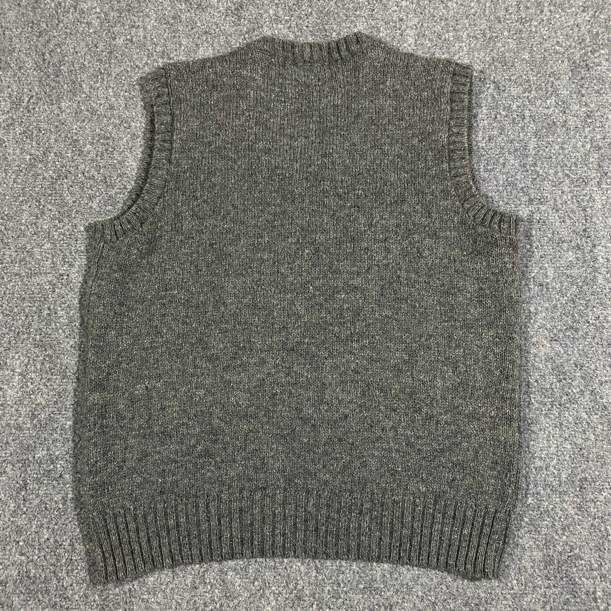 VINTAGE McGregor Wool Blend V-Neck Sweater Vest Adult Medium Gray 