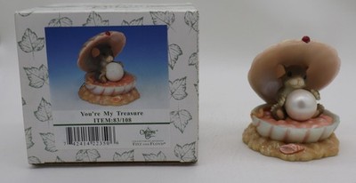 Charming Tails ''You're My Treasure''  FITZ AND FLOYD Figurine #83/108