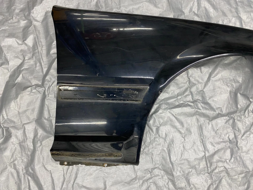 1984 - 85 日产 300zx Z31 乘客侧右 (R) 挡泥板原始设备制造商 — 第 2/4 张图片