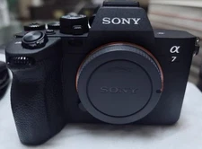 Sony a7 IV Mirrorless Camera Kit + 28-70mm F3.5-5.6 OSS Lens - Brand New