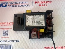 A06-73962-005 FREIGHTLINER CASCADIA FUSE BOX.