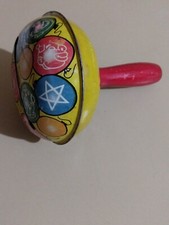 T.CONN INC NOISEMAKER RATTLE TOY TIN/ WOODEN HANDLE MADE IN USA