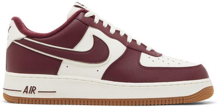 Nike Air Force 1 '07 LV8 バーガンディ　カレッジパック Nike Air Force 1 '07 LV8 'College Pack' Night Maroon