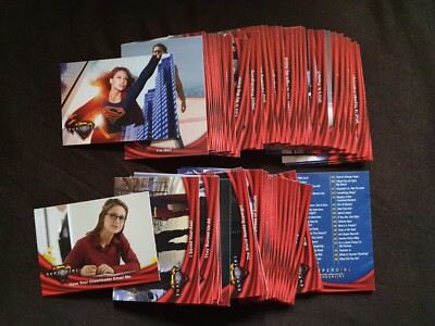 2018 Supergirl Season 1 Sammelkarten fast komplettes Base Set = 70 von 72 Karten
