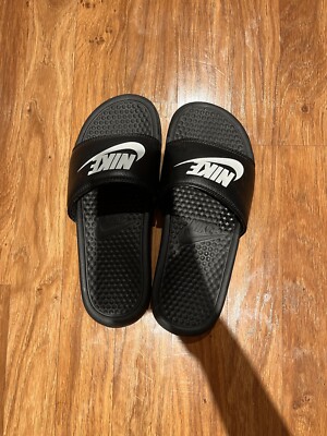 Nike Benassi Just Do It Athletic Sandals (Pre-Owned)