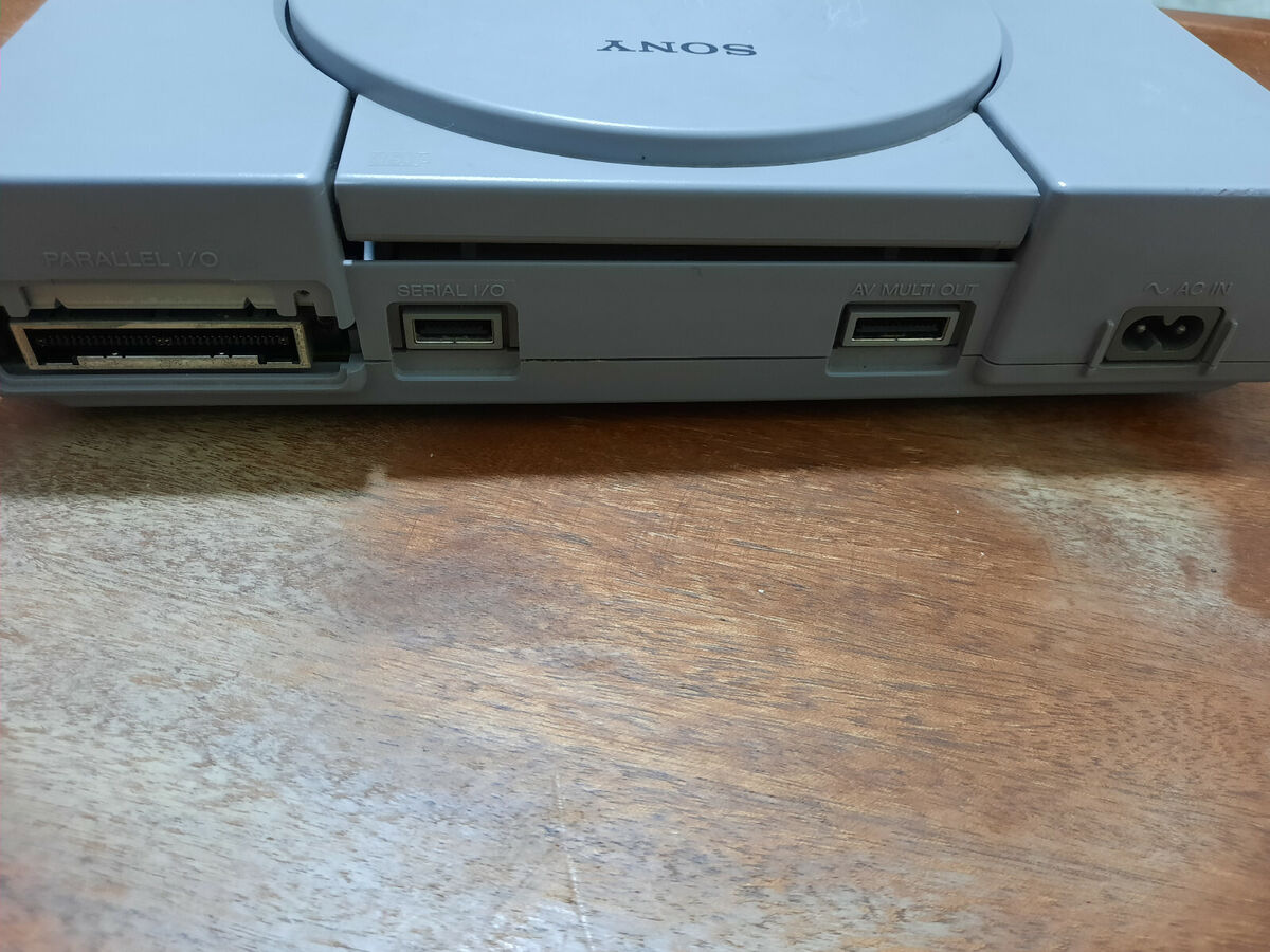 Sony Playstation 1 PS1 Gray Original japan + 4 games Tested Sony Playstation 1 PS1 Gray Original japan + 4 games Tested